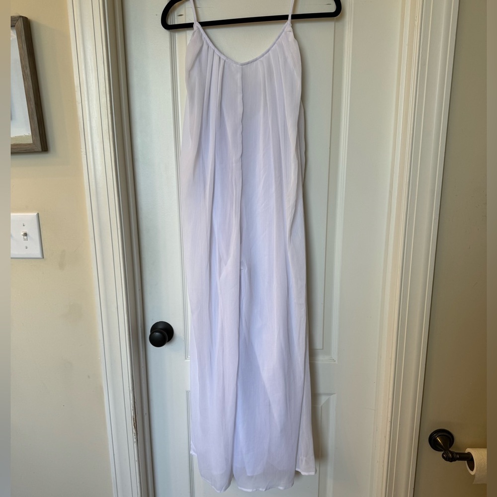 White wide leg flowing jumpsuit size X-small